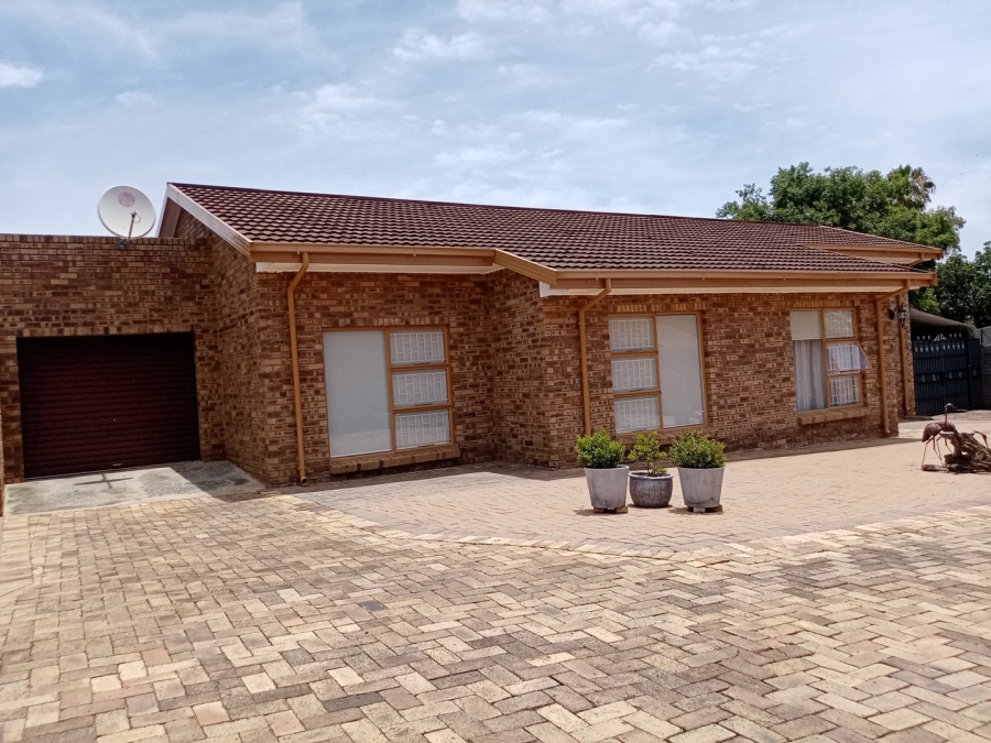 3 Bedroom Property for Sale in Parys Free State